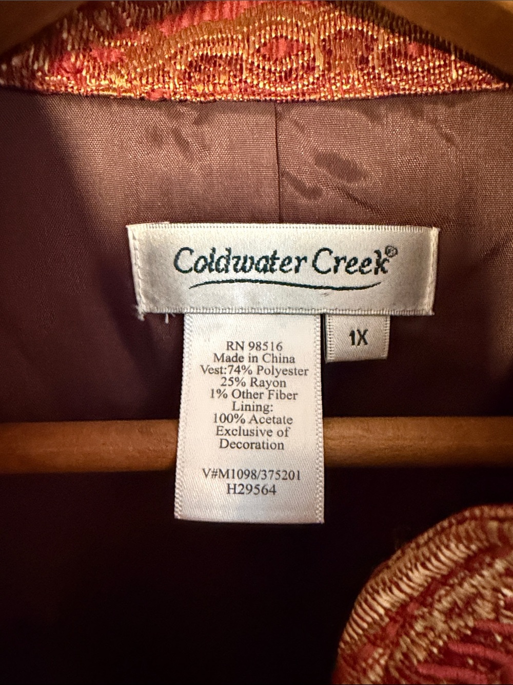 Coldwater Creek Patchwork Brocade Vest — Burgundy, Gold & Cream Jacquard Brocade - Picture 2 of 6
